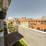 Guest house Marques Mini Lisbon
